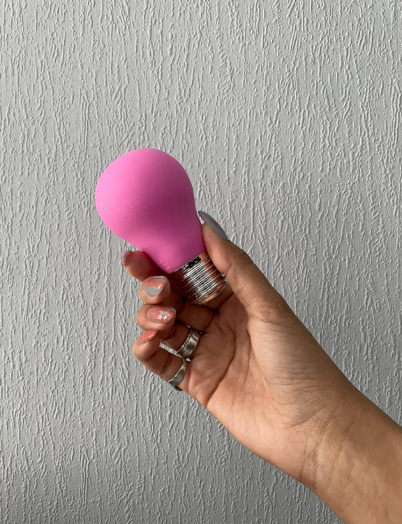 Силиконовый стимулятор для всего тела Gvibe Gbulb, 9,5 см