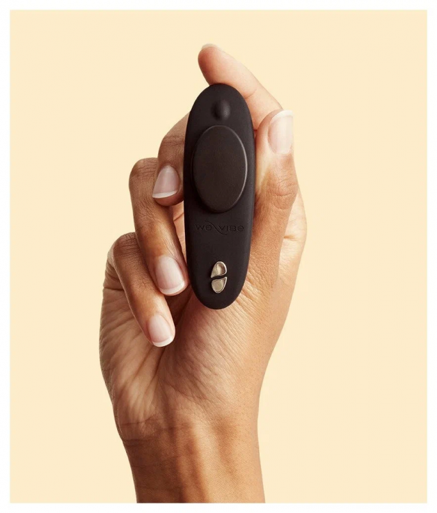 Инновационный вибромассажер в трусики We-Vibe Moxie
